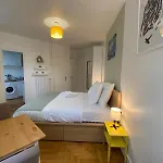 Number 6 Appartement