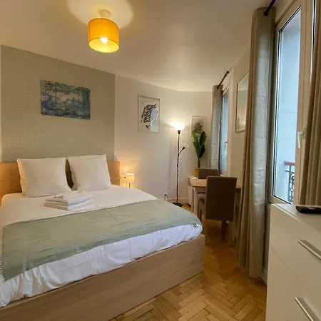 Number 6 Apartman