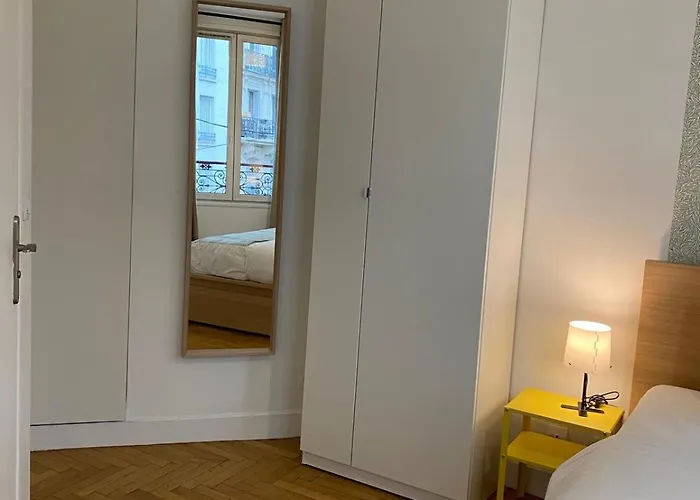 Number 6 Apartment Pantin